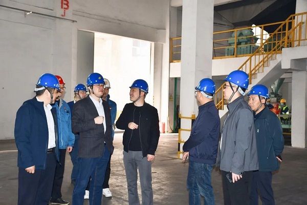 刘贵华调研辉隆五禾生态肥业